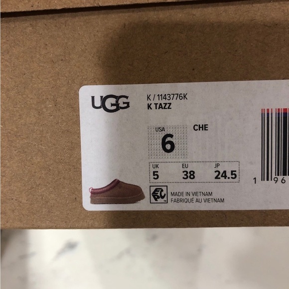 Size 4-6 Euro Sz 36-38 Brand New UGG Kids Tazz Chestnut Slippers 100% authentic - Picture 12 of 12